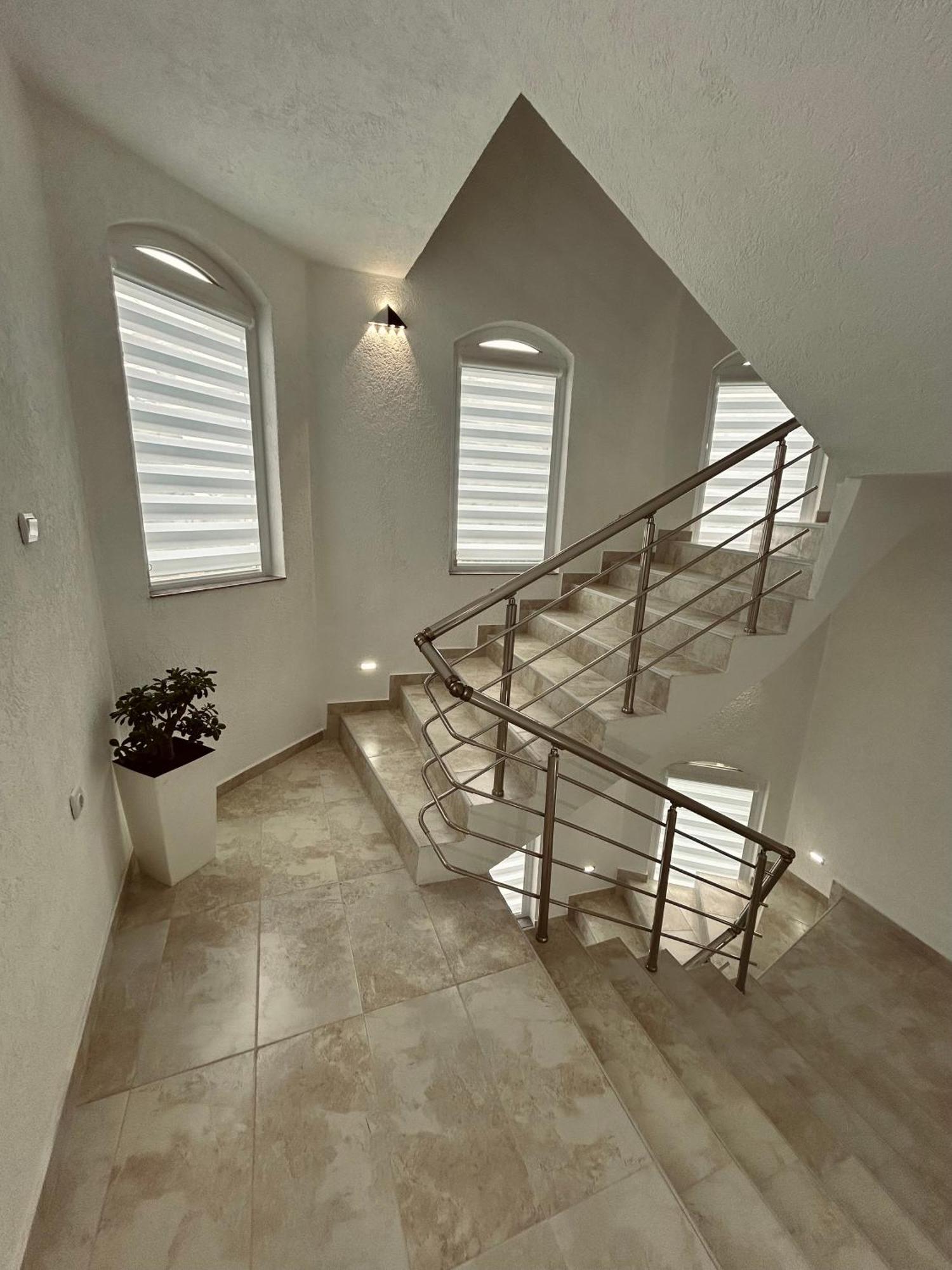 Greenhill Apartments Kumanovo Buitenkant foto