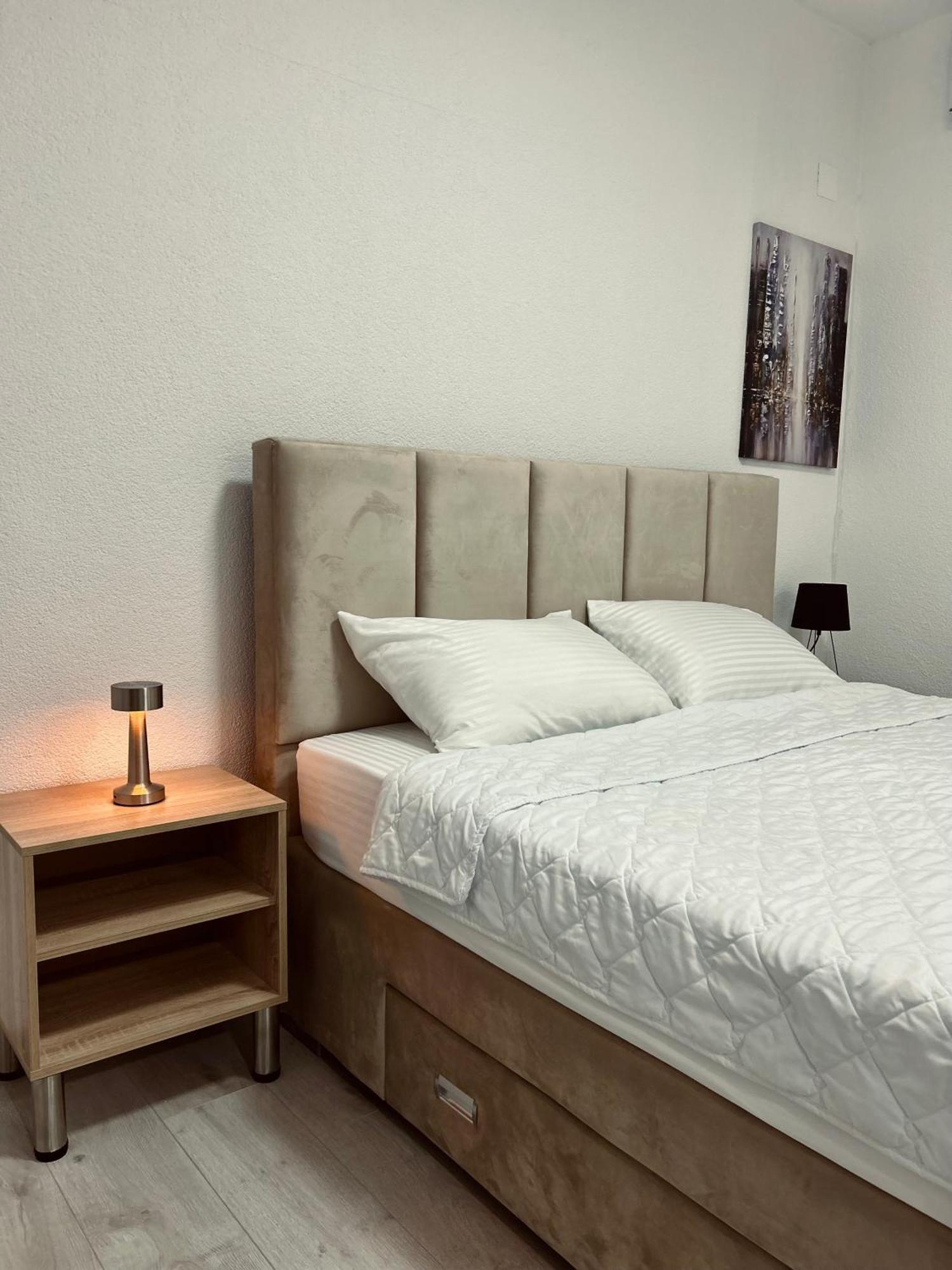 Greenhill Apartments Kumanovo Kamer foto